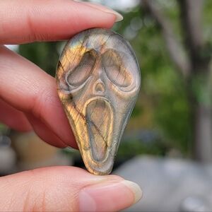 (#5) NEW 1.67" x 1" FLASHY LABRADORITE GHOST MASK